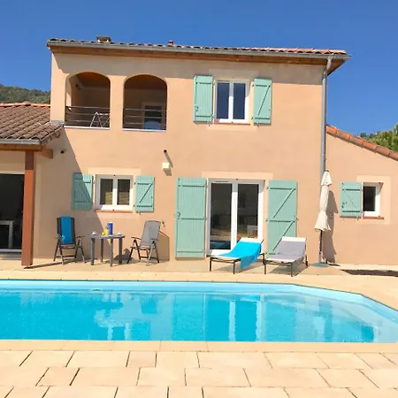 Des Montagnes Hébergement de vacances